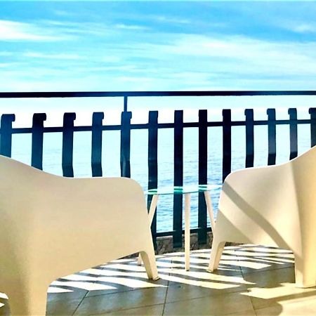 Vacanzenaxos - Casa Frontemare Διαμέρισμα Giardini Naxos Εξωτερικό φωτογραφία